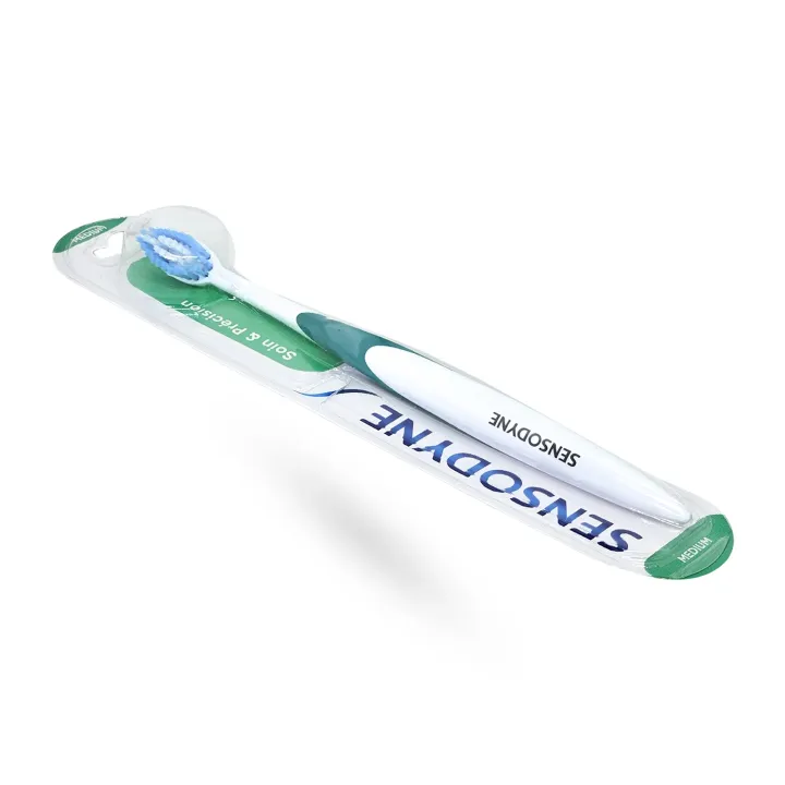 Sensodyne Soin et Précision Médium | Brosse à Dents Dents Sensibles | Pharmacie en ligne