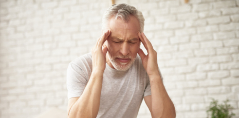 Soigner une migraine par l'homéopathie
